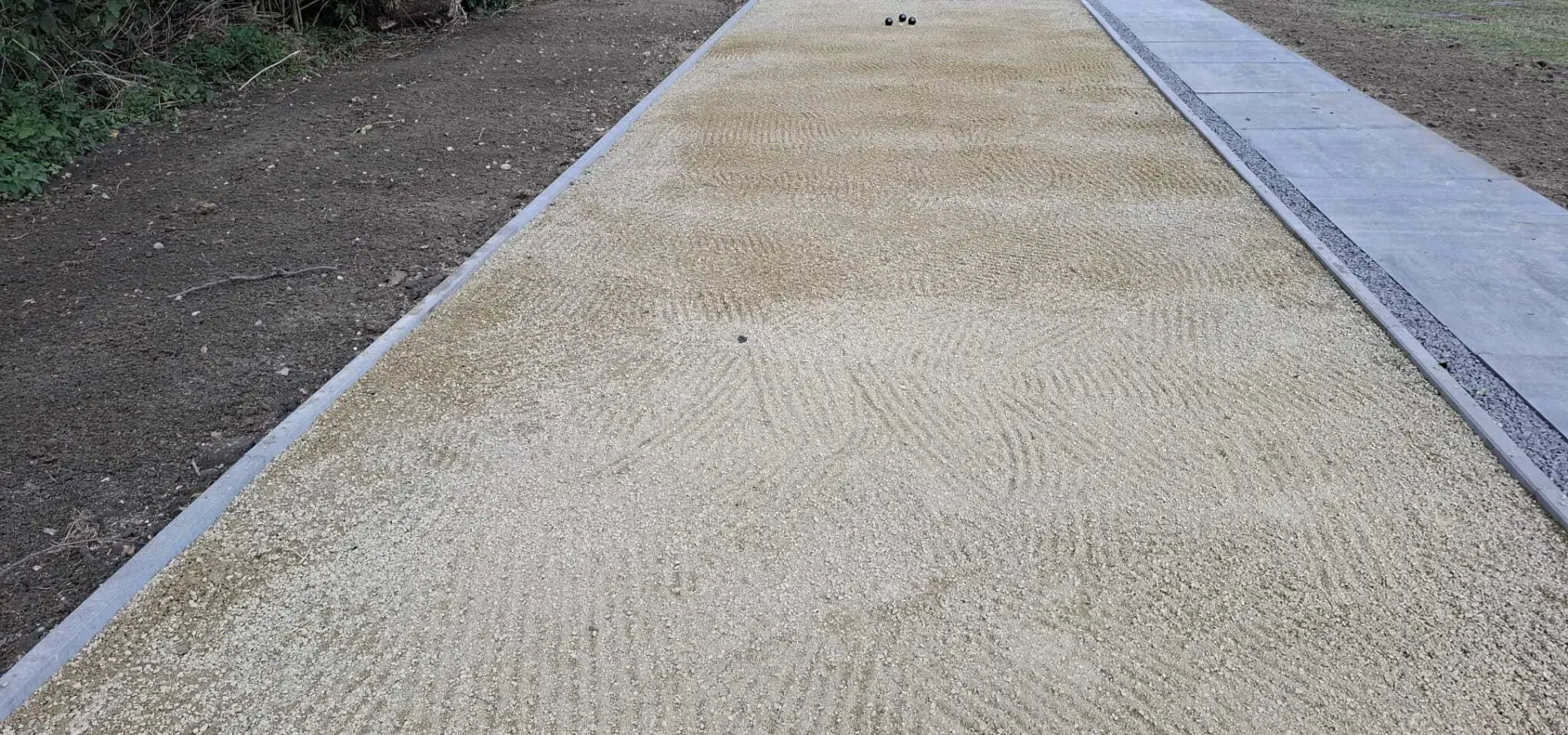 Boules court jpg