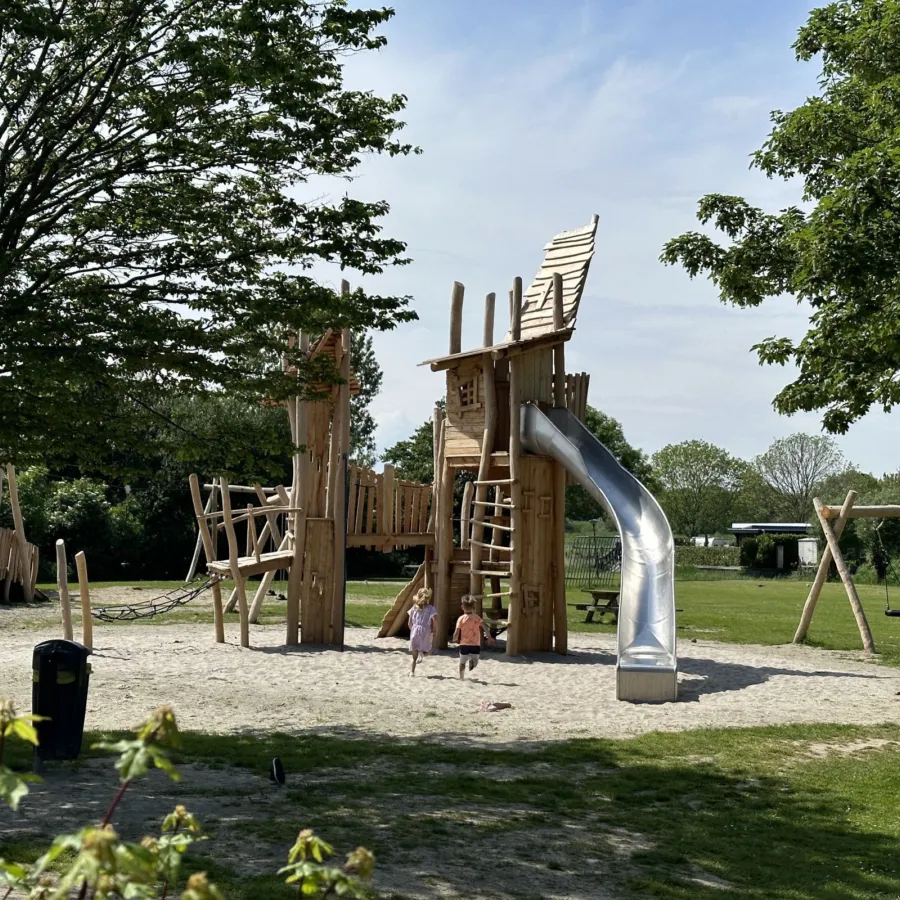 Camping Brielle playground 4